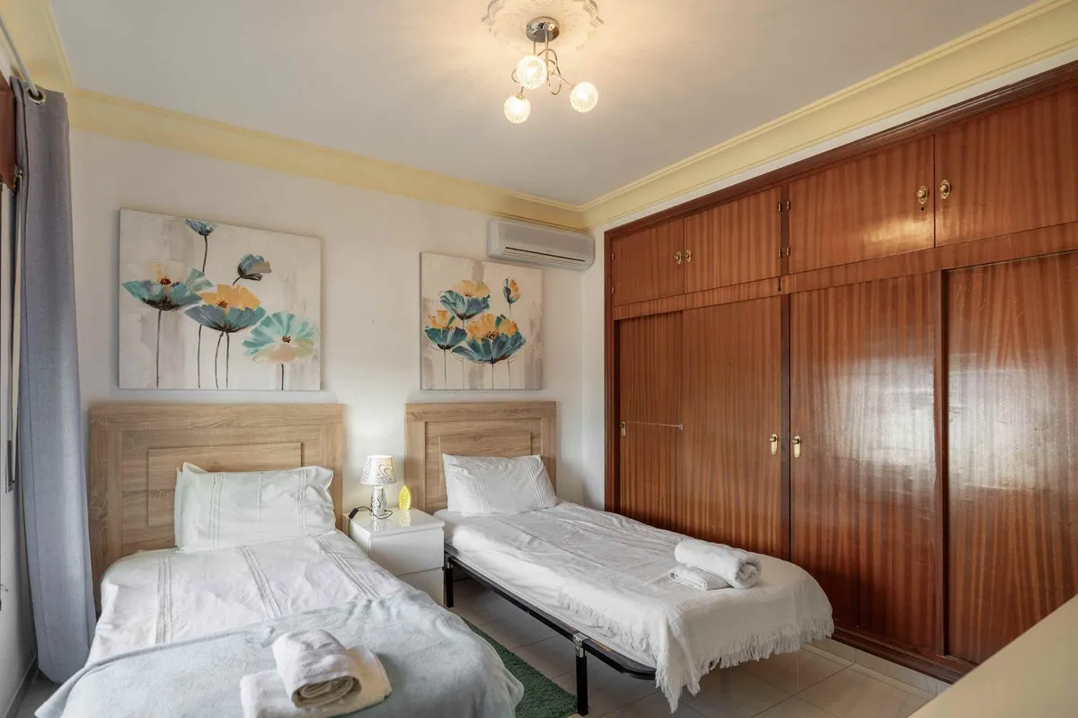 aa484b58-1cb3-432a-aee0-4a265eb0d39b