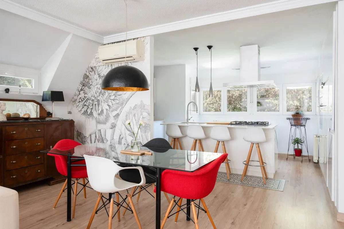 5ea0bed2-4c76-4bc3-88b5-f6f260cc3ad3