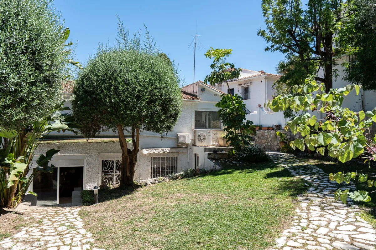 b859c1ac-4f32-427a-80ff-327ca35a2fa3