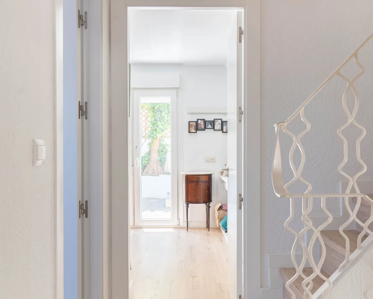 d6c38af3-bf5c-4cb9-aaf0-00f3a24ff907