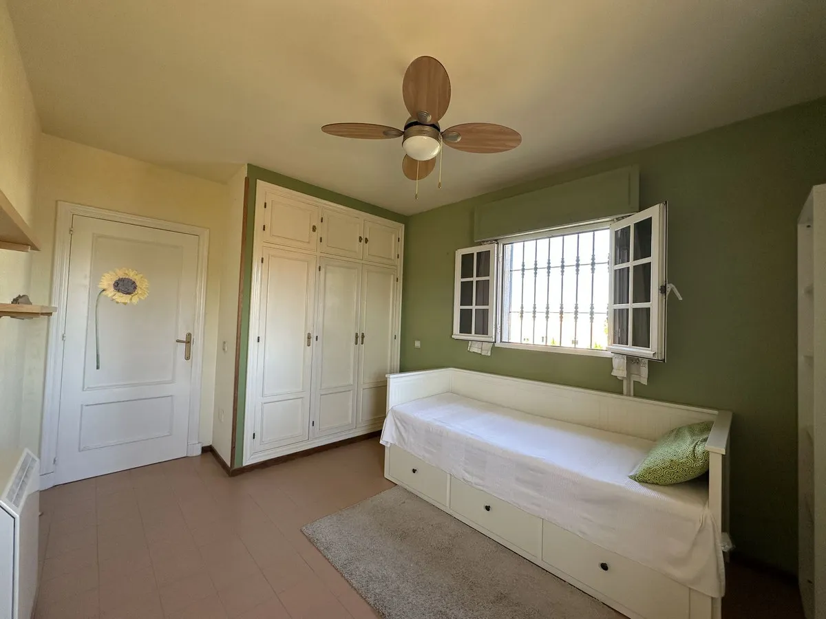 4f889ae7-80ab-47f4-963b-a6e0320061f0