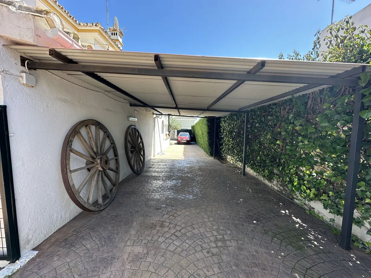 e6c2d508-7bf9-4cea-b0e4-e45f73bf550c