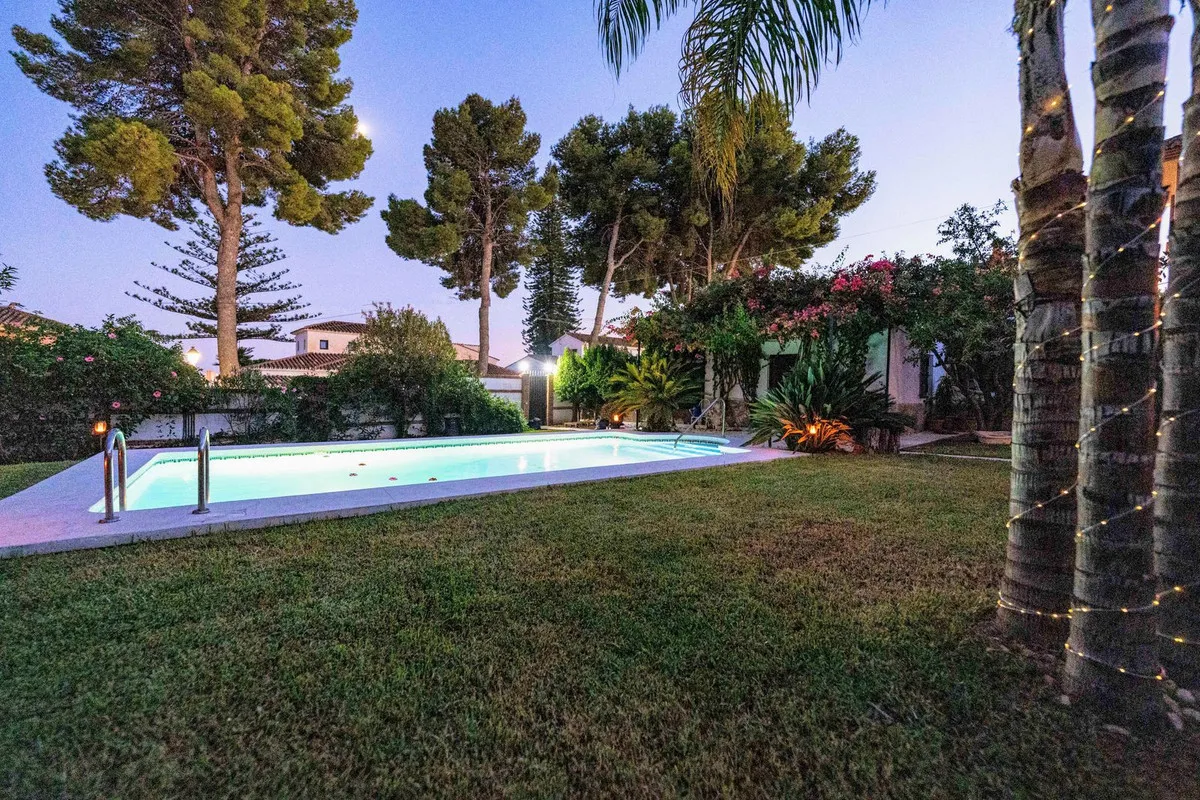 110ebd02-b437-4ccb-a415-bd038a2a03e6