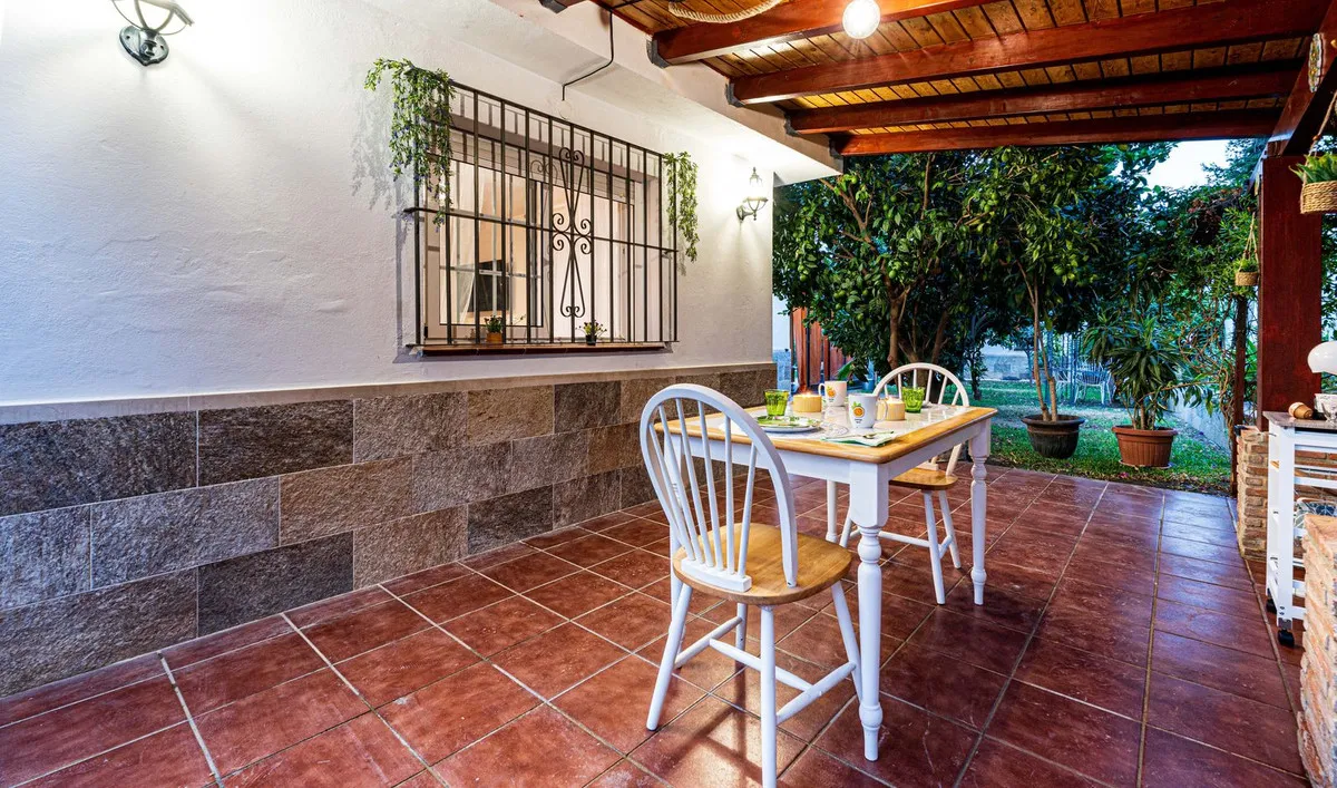 39d374ea-0044-4317-87e1-e069914a2d82