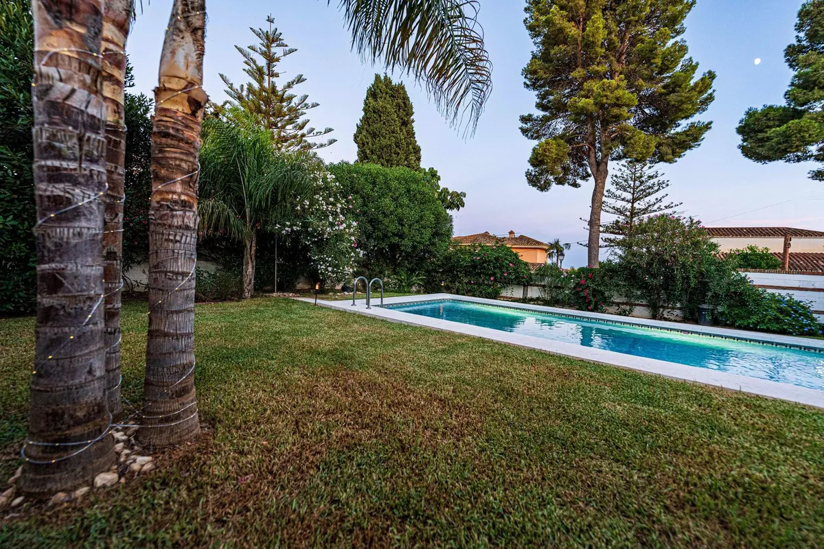 6b49b51f-78b5-4cc9-a50e-d44b62820d71