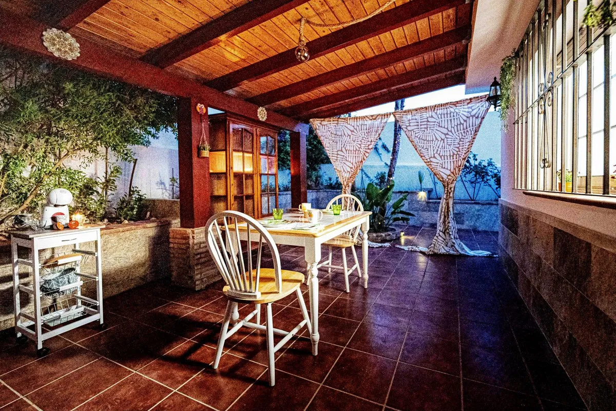 6f798402-1c96-489d-939e-6dd37b49c0c6