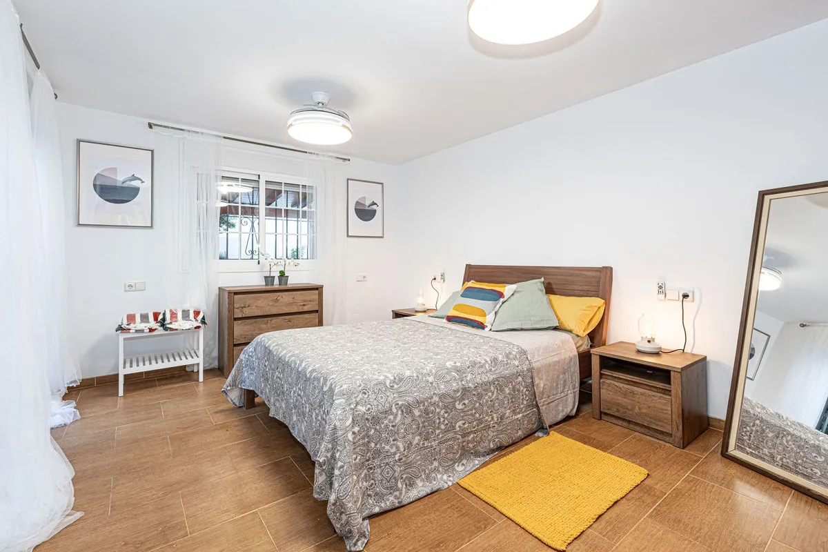 8ceeef4e-d13a-453c-aea2-177f8710fee4