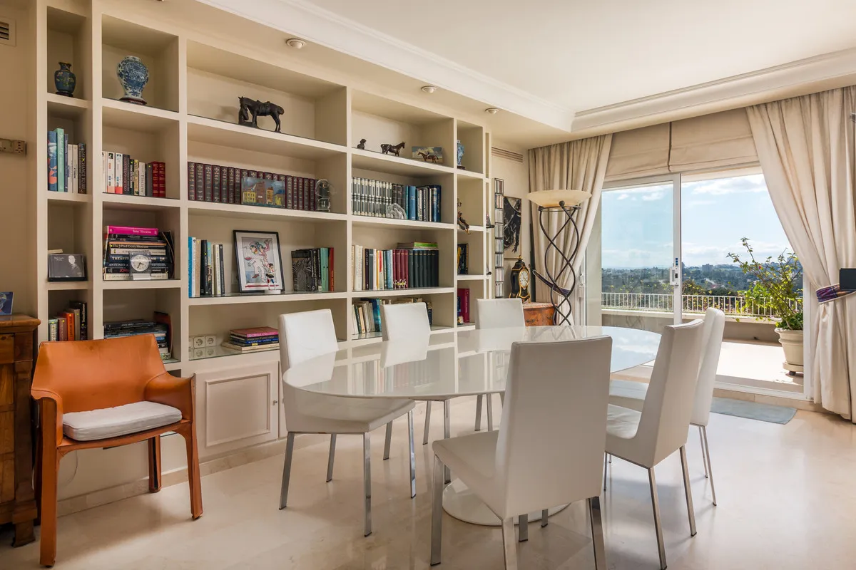 349d6405-88ed-490c-9a1b-fcd8fa8b4dd2