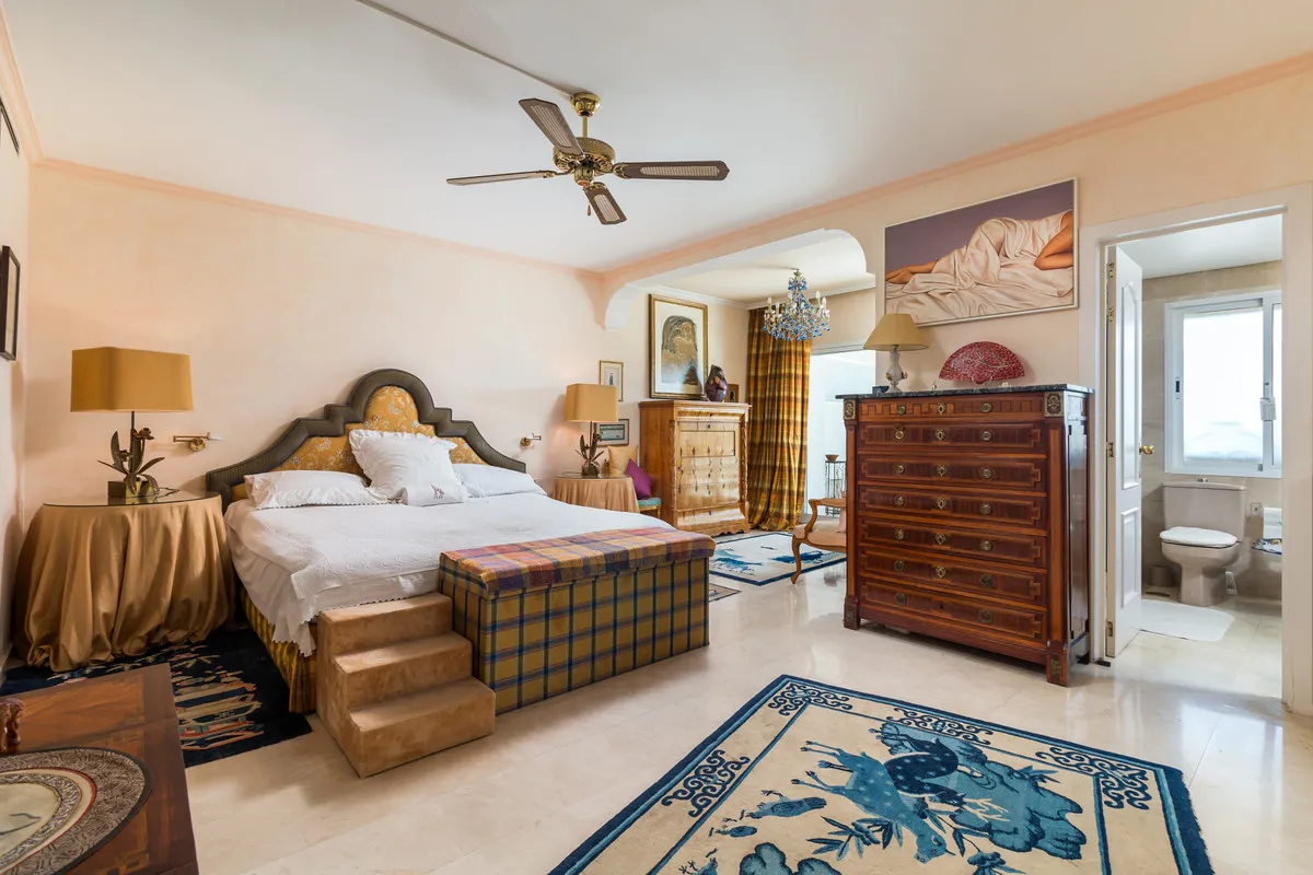 f8a3f7e0-7510-4ef1-9ca6-98e7ae546d65