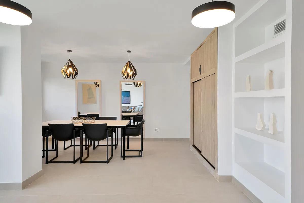 e0c46810-7166-405c-9006-28ae1a054831