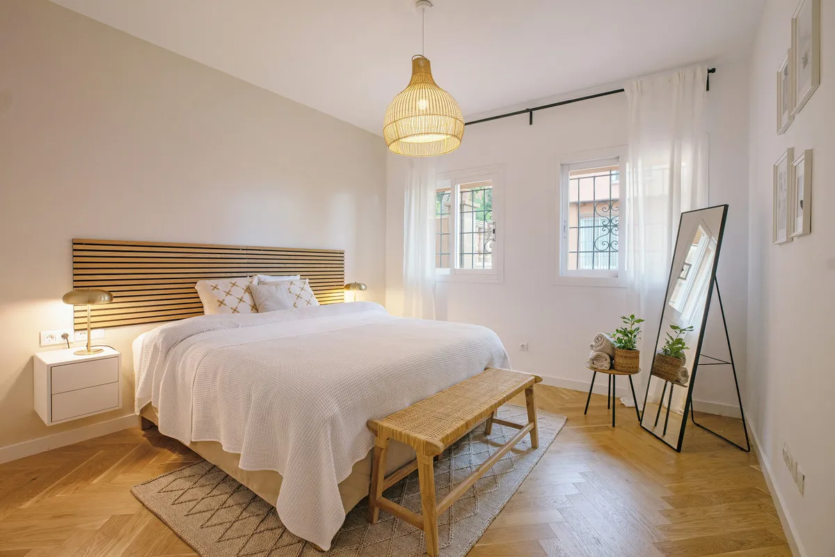 148c4fb1-4375-424b-88fb-92bc424d4e1e