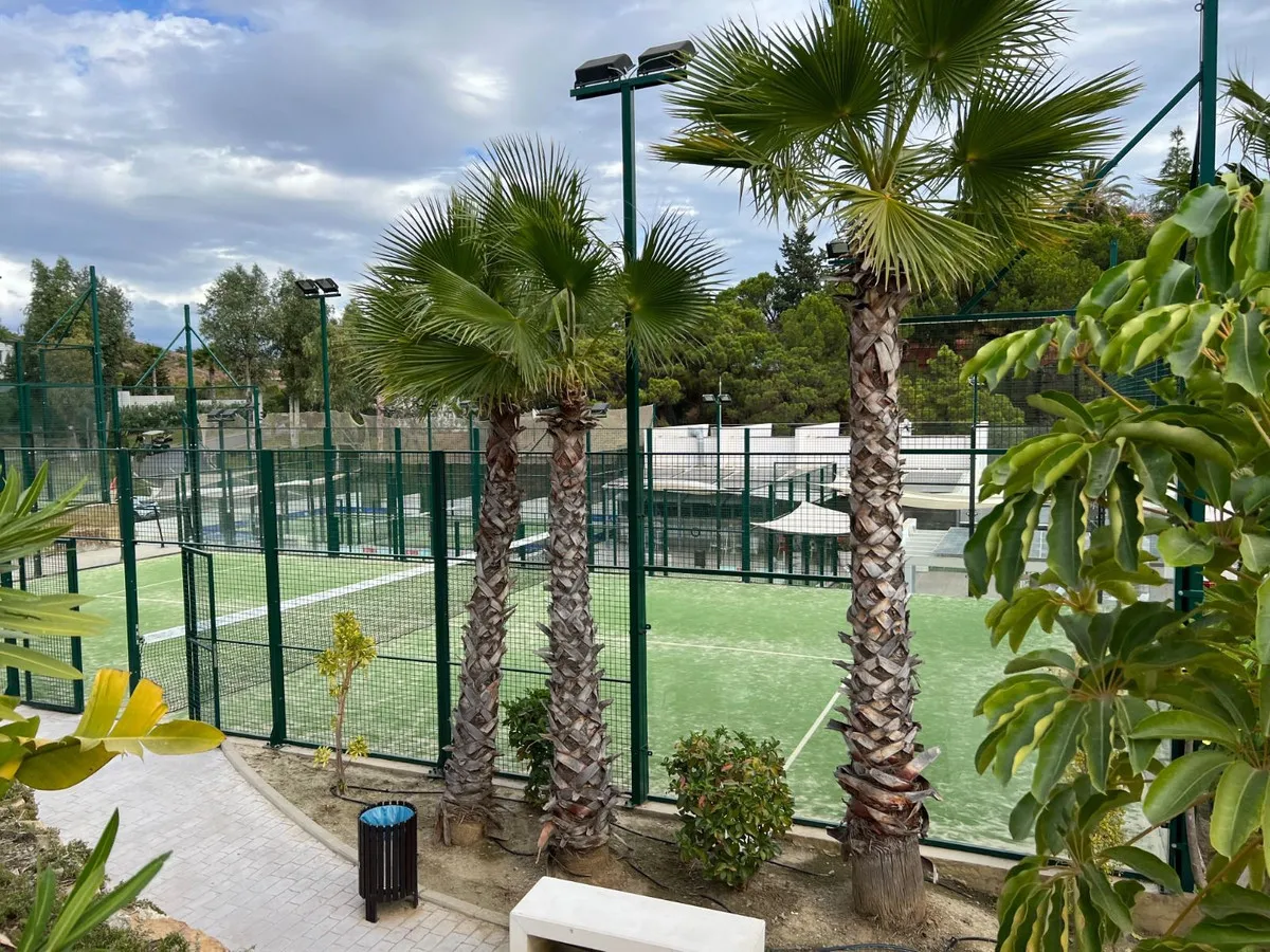 4f1b30d3-6a63-4295-ac21-ae54b6480ff0