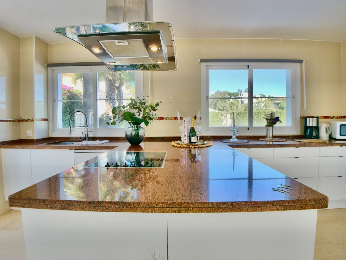 079622c1-b118-4299-8de5-09268a8d0978