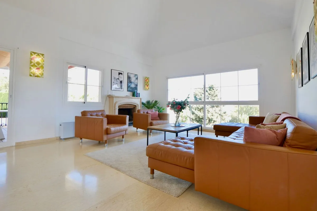 1a836c1b-681f-4b80-a56b-8f70de5d6a57