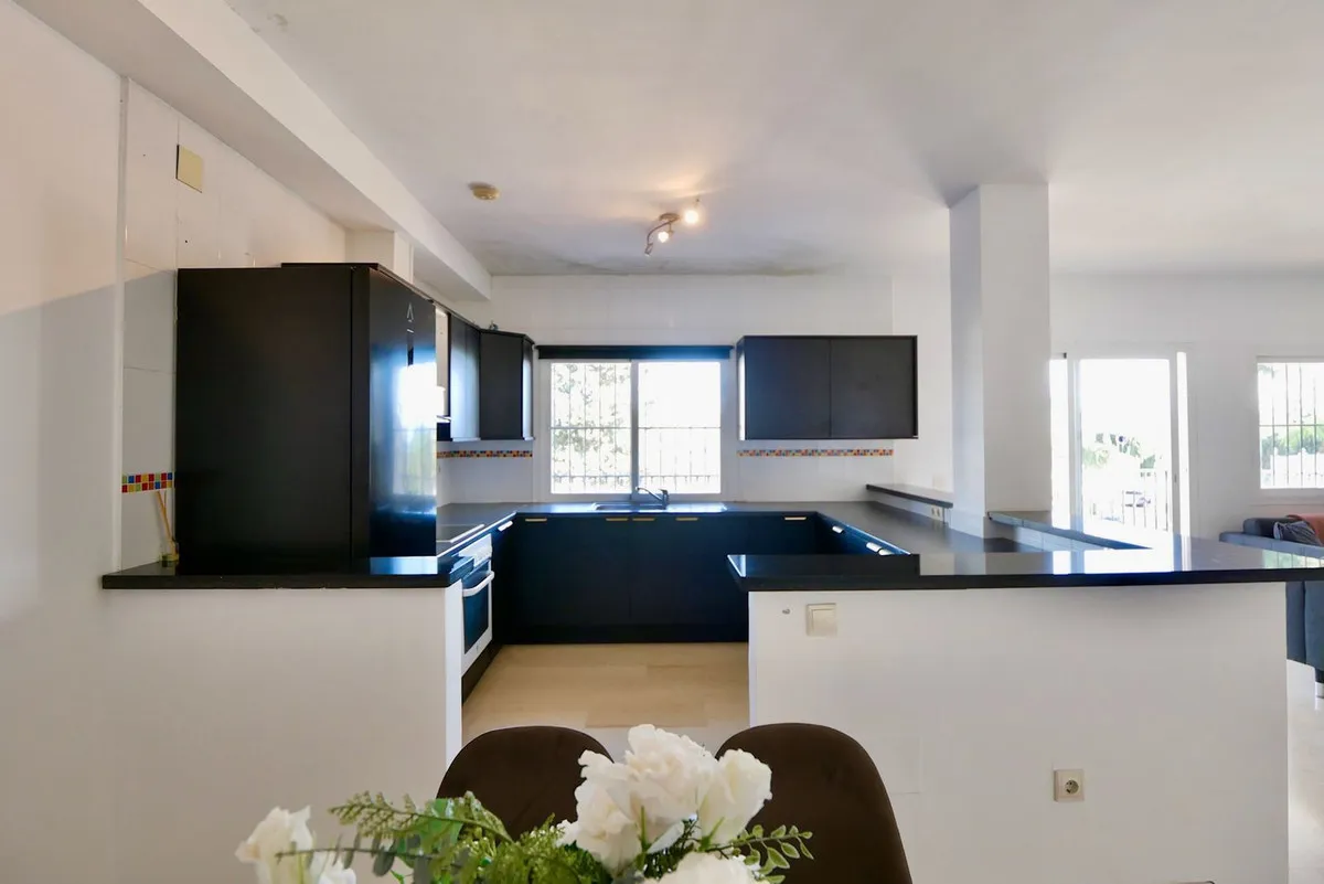 2fe1b540-dcc0-4d05-a1e3-02efffaceb2c