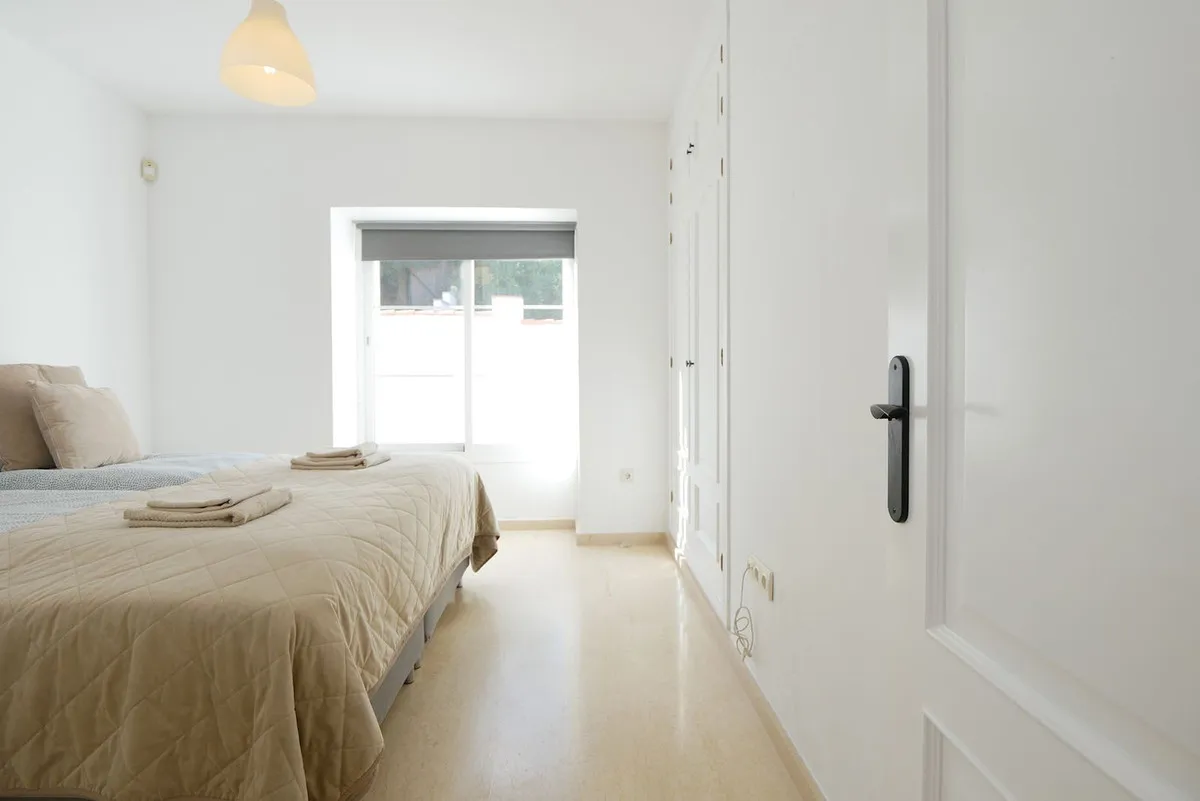 39965865-7363-4ec0-8e46-83b1044cdd7e