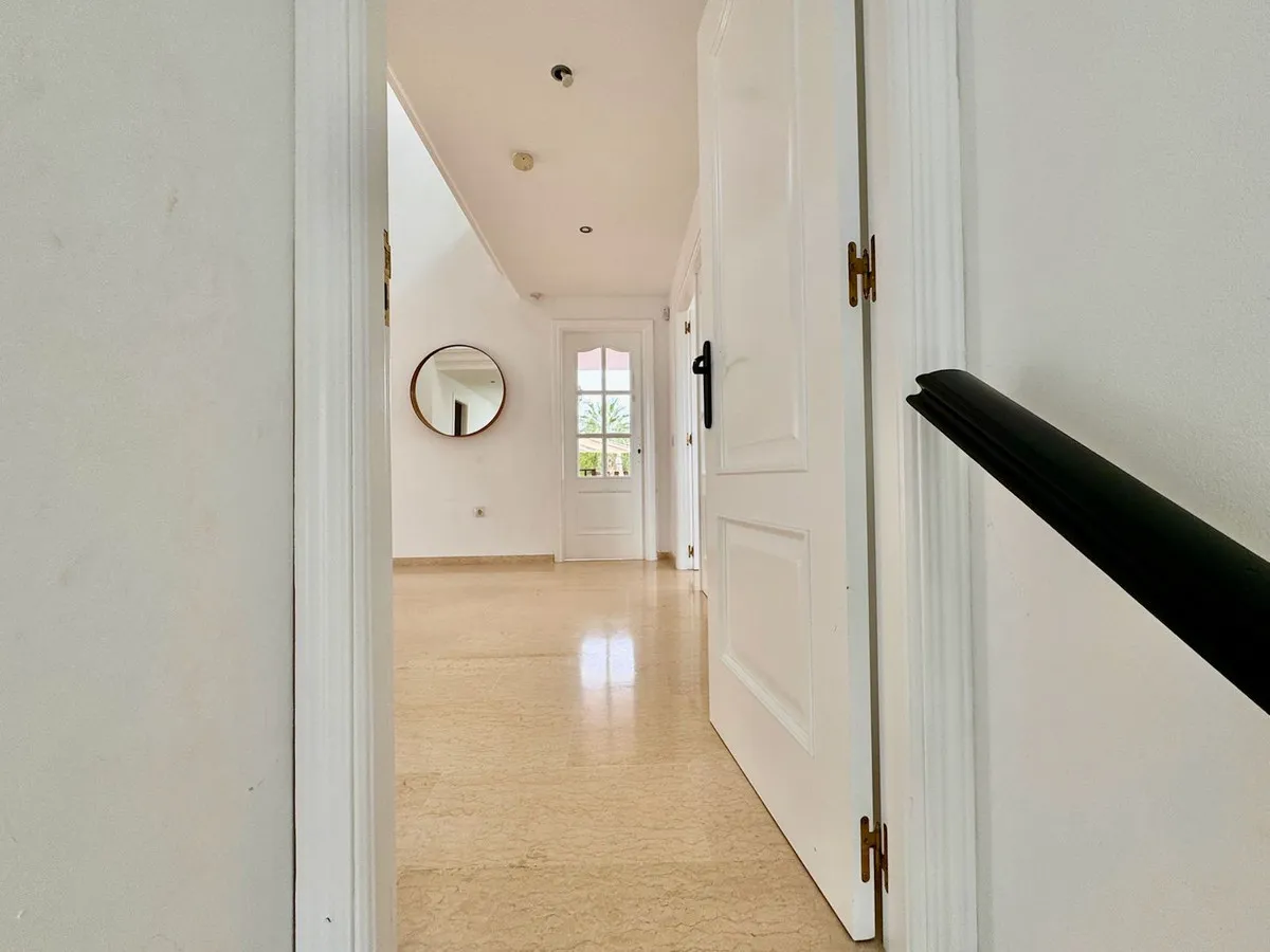 8fdaf28a-bf92-471e-901f-3081d65b3c92