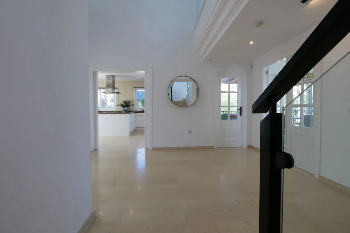 a1fe2df7-c3fd-44c1-9536-e5da6d95caf0