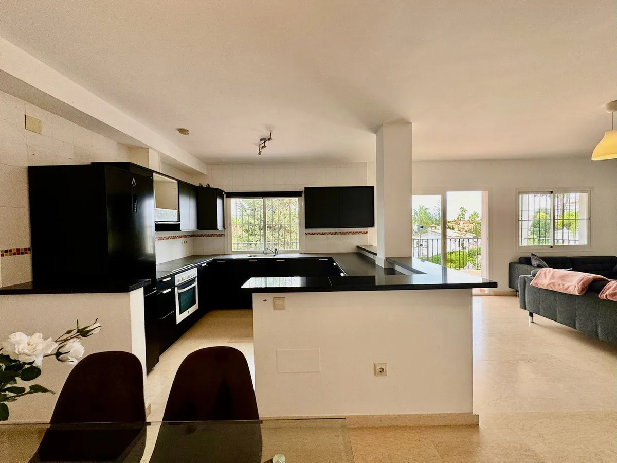 a7c80ec5-571a-4cc3-aead-48e67733c622