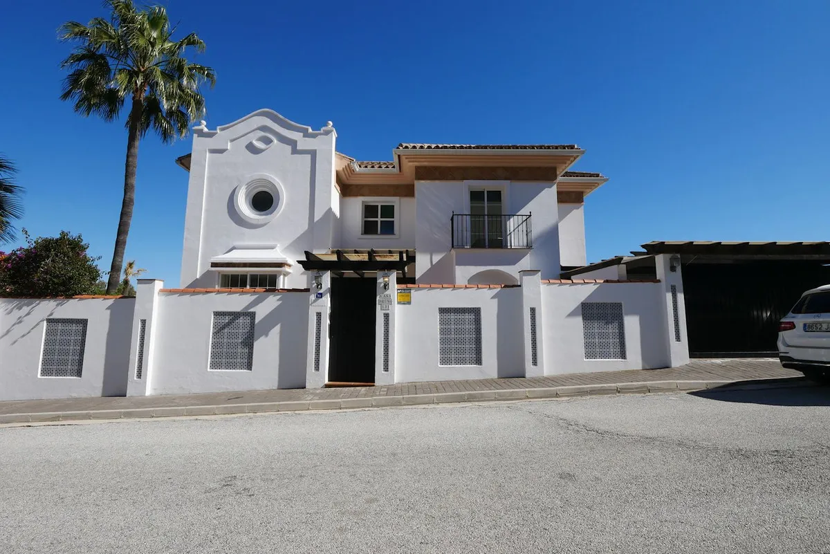 Luxury Villa with Breathtaking Views in La Cala de Mijas