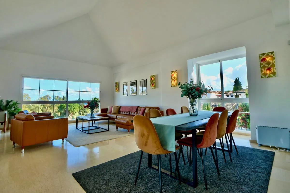 b2795075-1541-445c-9820-56347c39f560