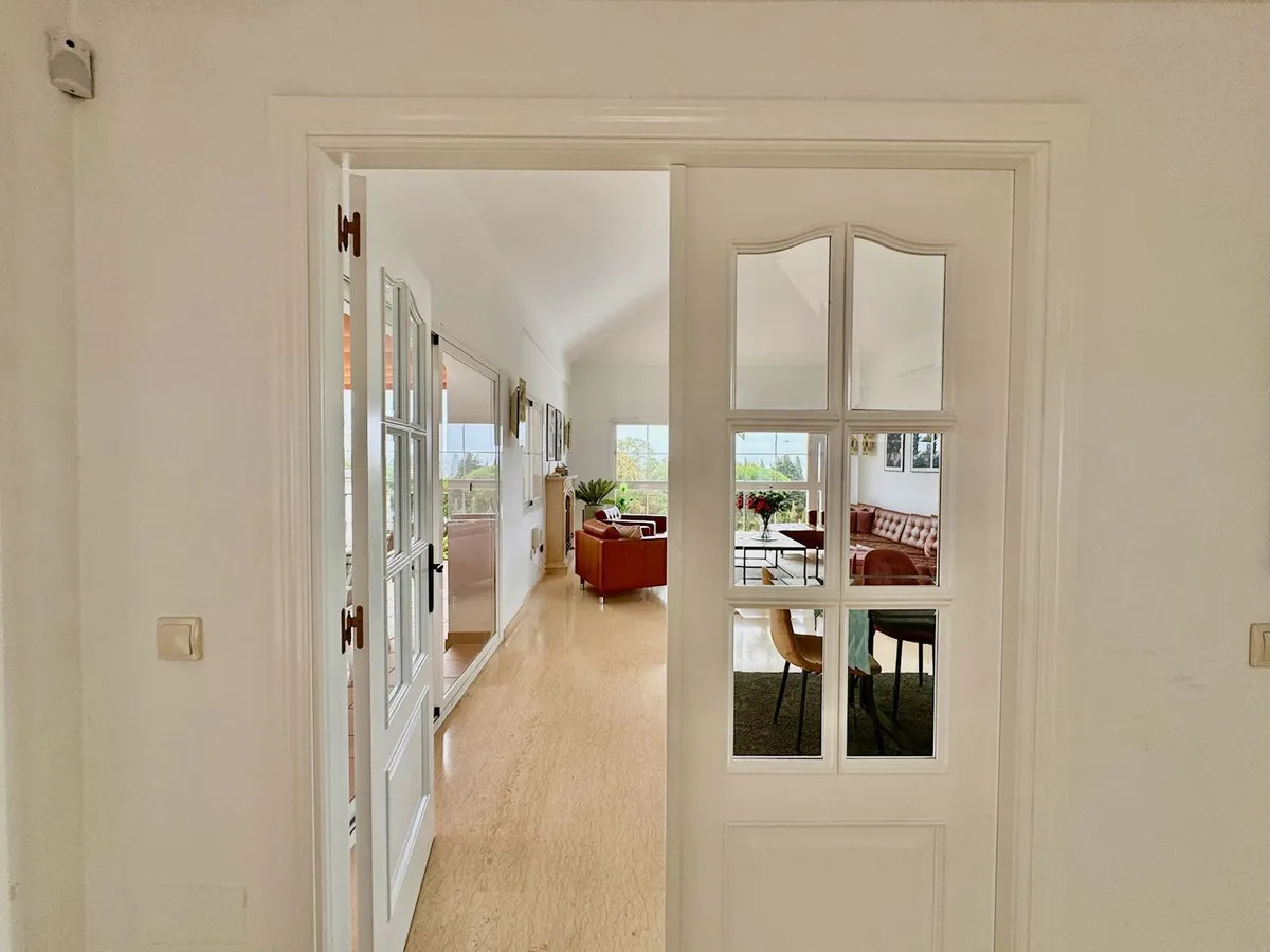 ec79a166-ea8b-4ff2-9734-3220e6f433c5