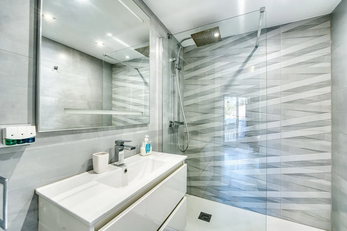 40eea124-ed10-46b3-973c-66688bea49b6