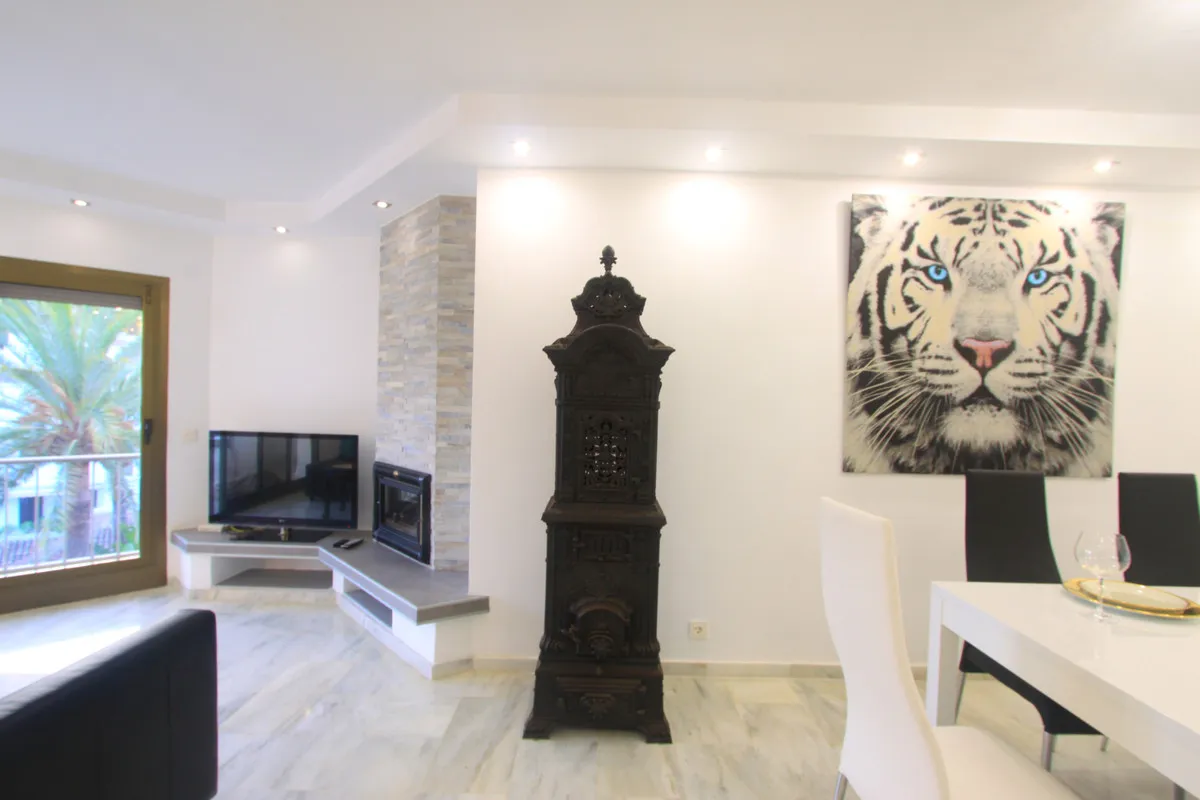 45d80377-0750-45d0-b476-6b897989c539