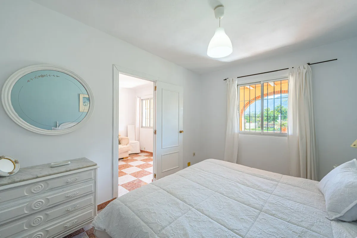 d66e85c7-3324-4d43-9adb-78c95dec703c