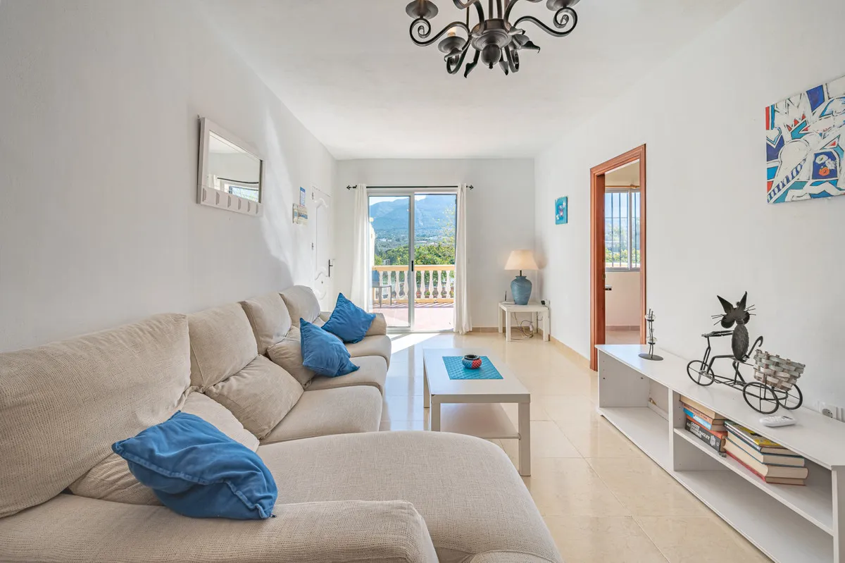 d75cb966-0a65-49f3-a076-8e71787227a7