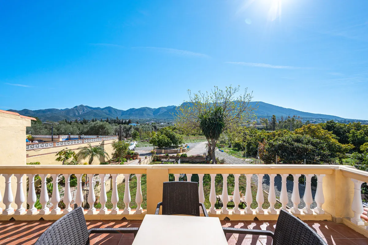 fda6eacd-fa78-41f2-bd70-ad227ec12e33