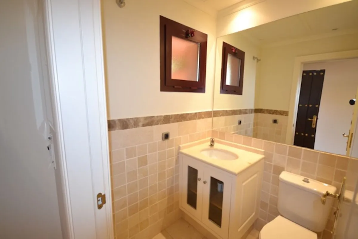 42c852b0-faf6-4f2c-abe6-f5e0b868fa9e