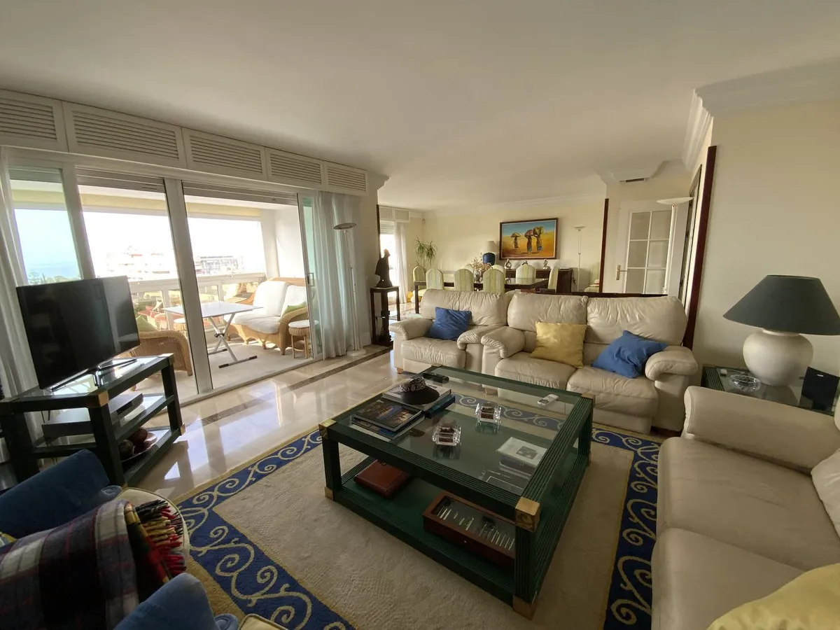 554e9eea-0dc4-484f-a4fe-cd2aaf16f963