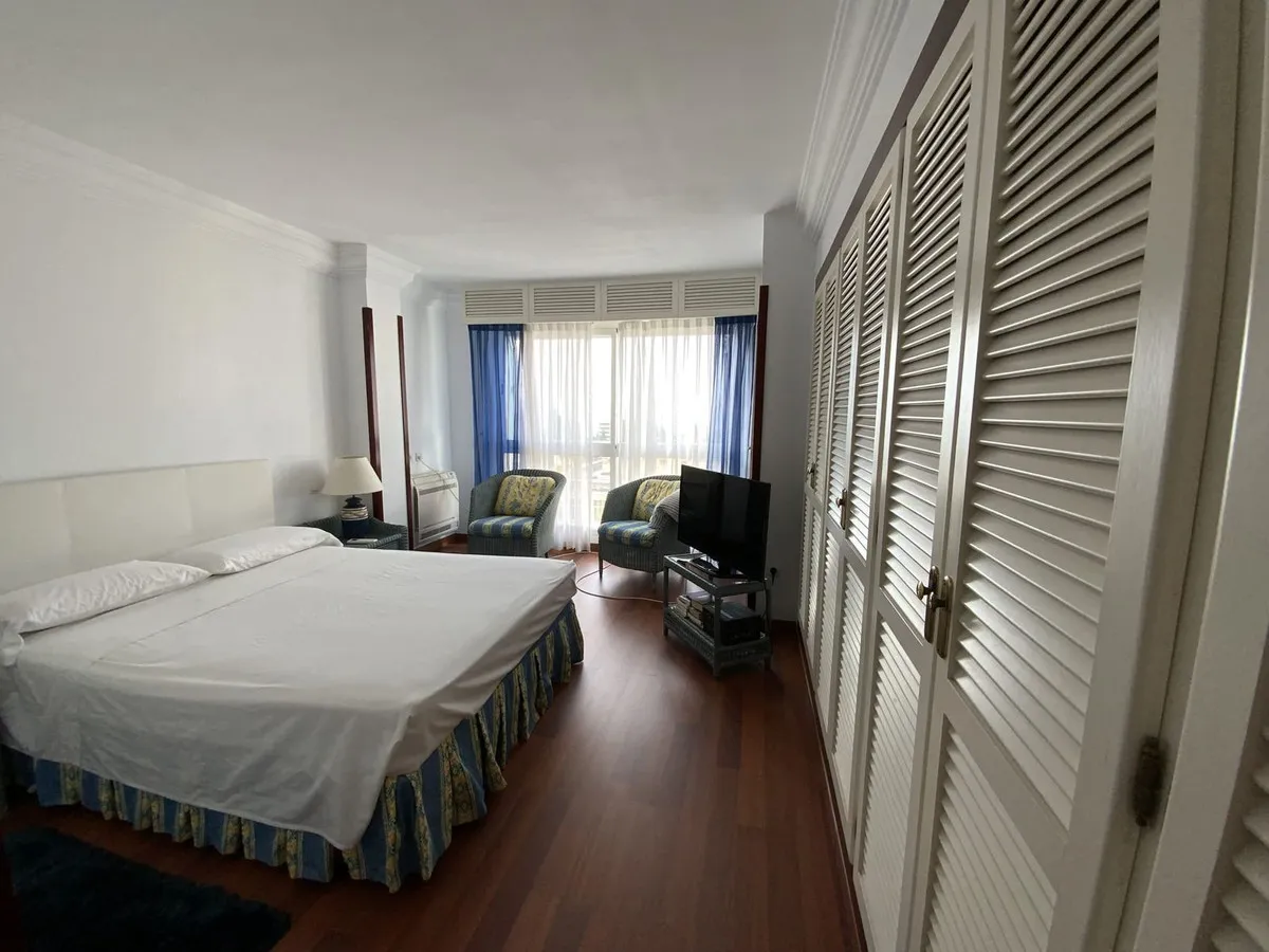 5f73bb74-e814-4ec7-a2b9-7fb1b030ba51