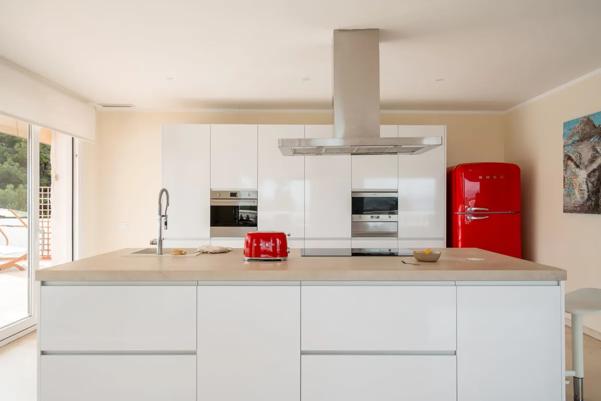 0c01f01f-8b1e-4137-a596-d4f8b419ab0a