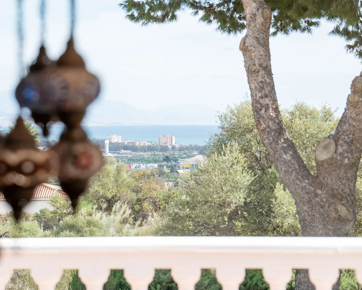 455c6b40-7262-47ae-b64d-3807328357ea