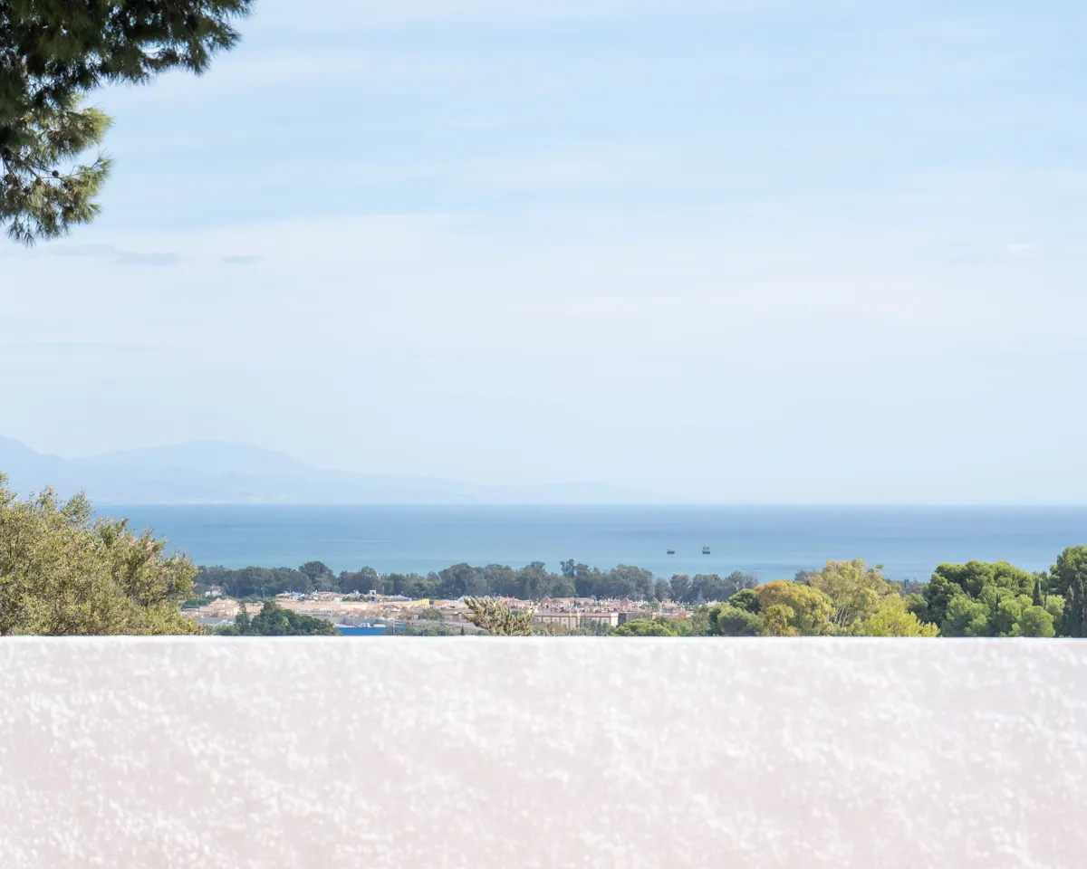 9f9b7693-7cd3-4141-9848-8b1982cc3bb5