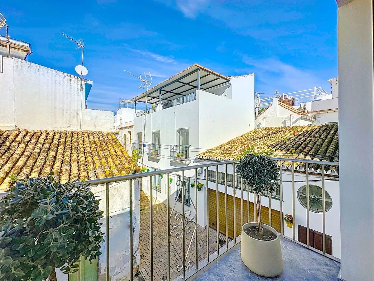 386c95b3-01aa-462d-8a3e-73ac340d96b6