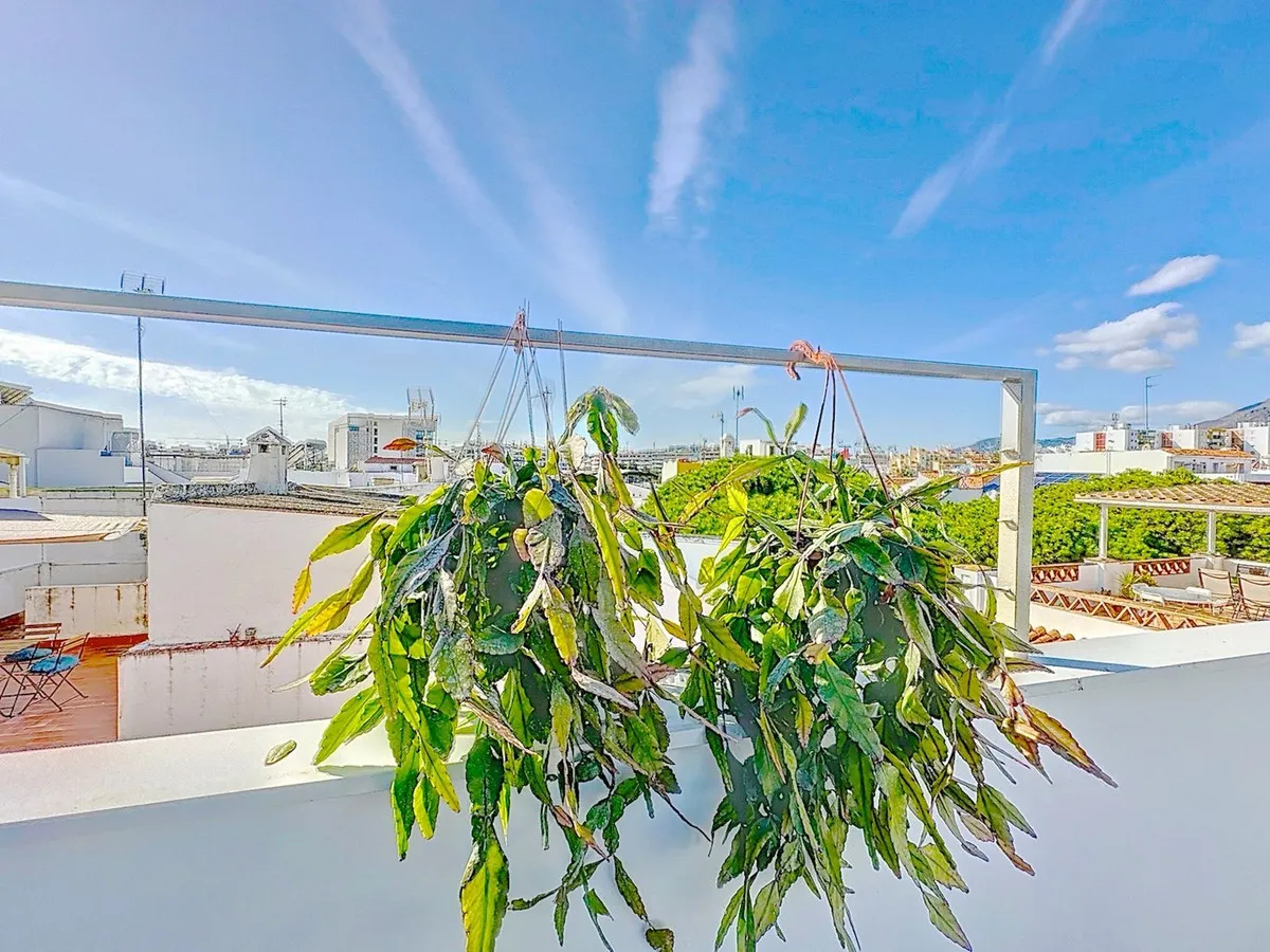 7c84855f-c06b-4ca0-81f6-333987278402