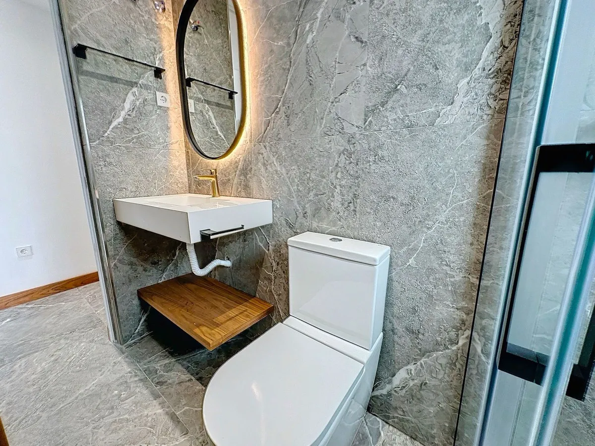 a98575c8-95aa-43a2-a3a7-c96ff5237c2e