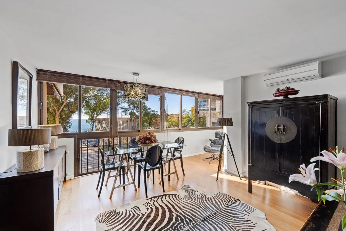 74c7f6fb-f932-41c8-a3b8-e7d5aaedba38