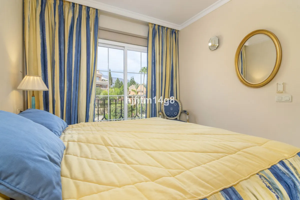 03cf2284-20e5-4b4f-83dc-47669be35841