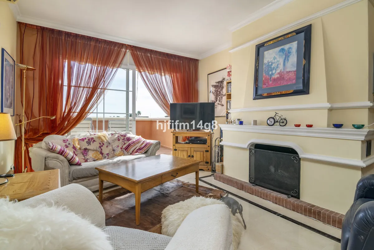 8f035044-2924-4c94-8002-75c7f040f394