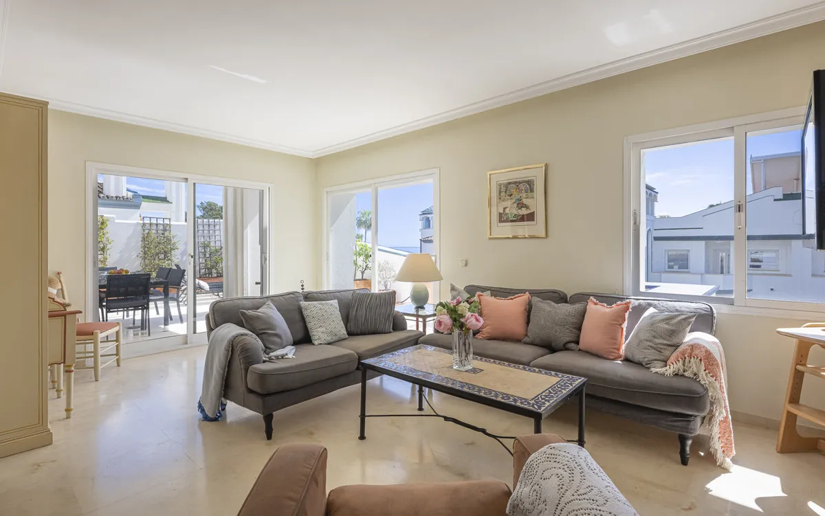 32d6347a-16f1-4eb9-b940-5435eadd2f1a