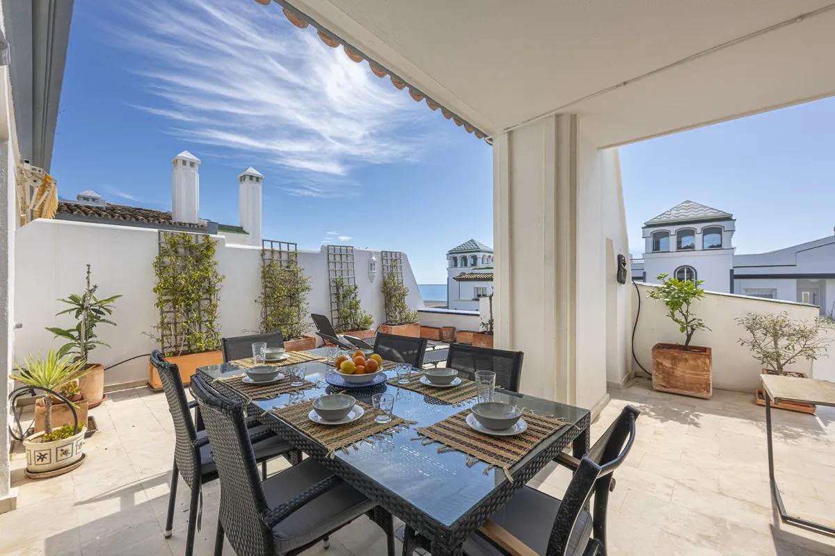 9b809b54-bef1-49af-b9ba-7043f95556f2