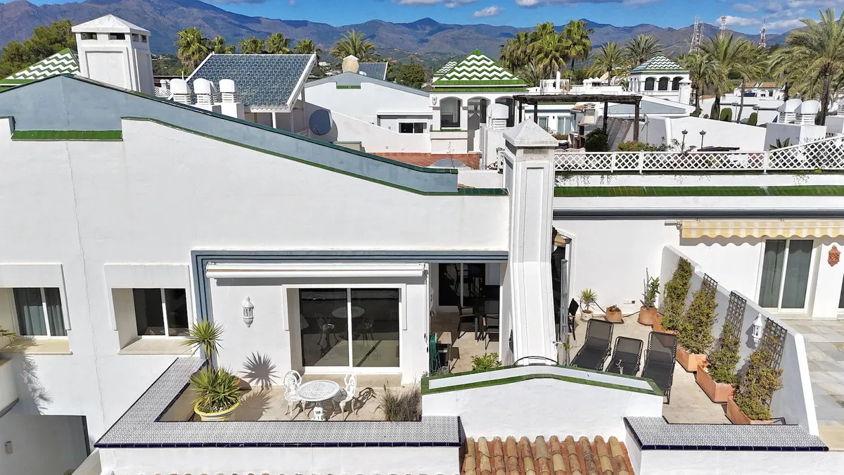 b94543bb-5fe2-45a9-b64d-1c11146c4e38