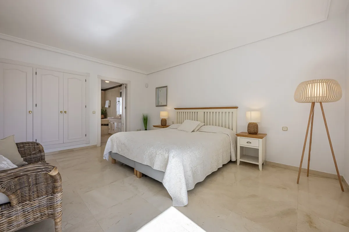 c7ae8108-201b-4d91-8539-5f4e223e4135