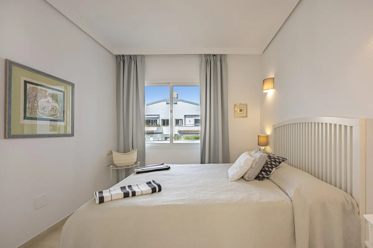 e641ba30-ae3c-4a3e-baa1-5e74376a4bfc