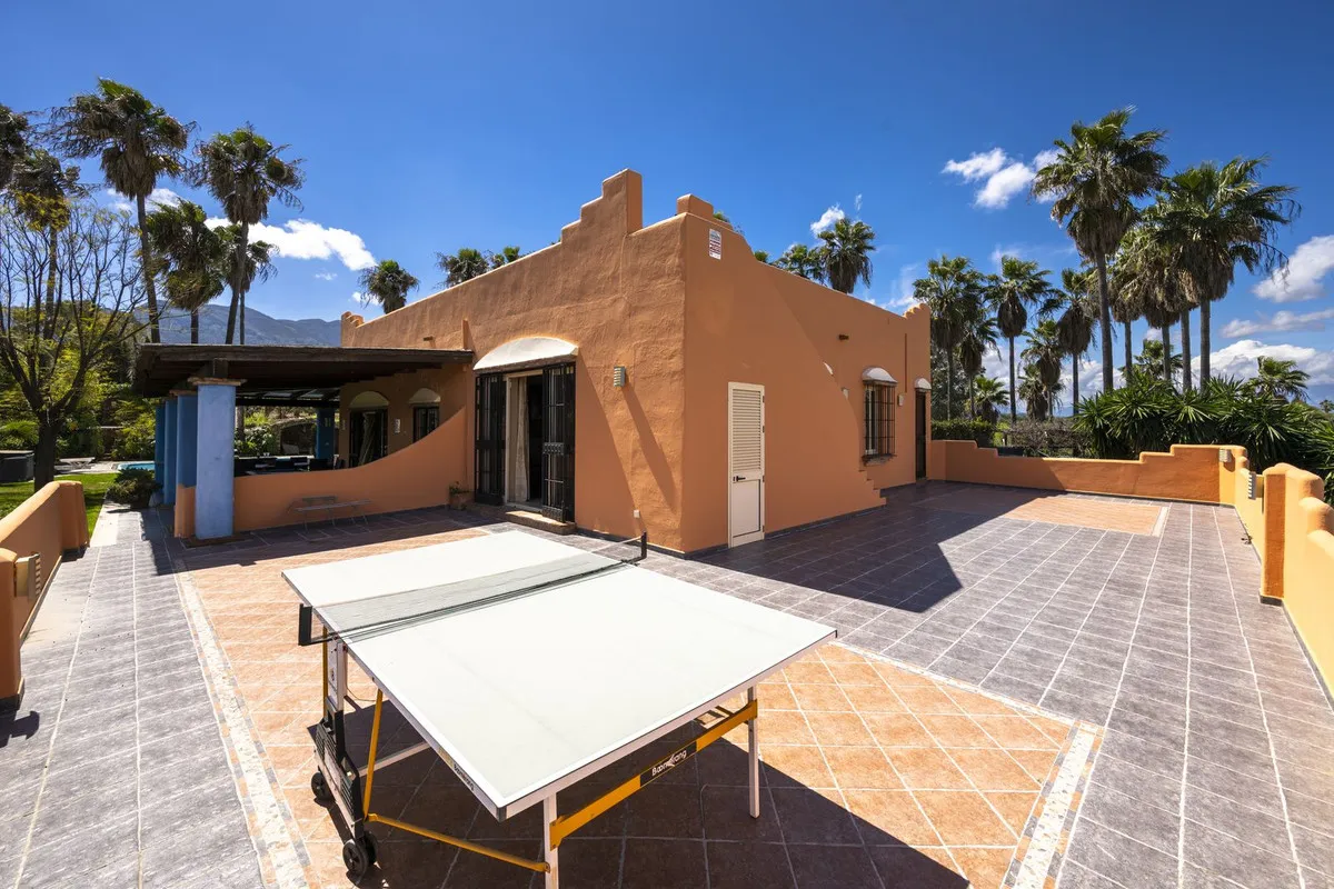 087a9a26-e6f7-4767-9b43-96e3fd7f719d