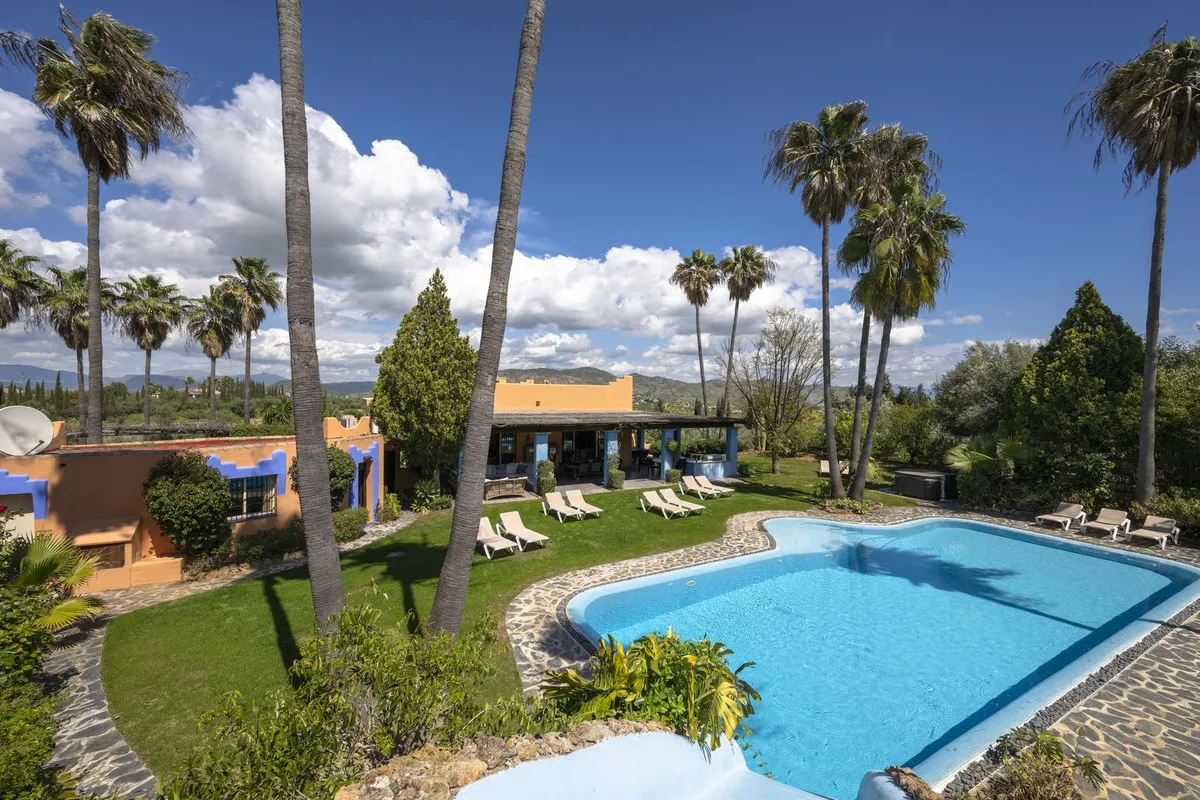 687fc6b3-1d28-46b5-b1ed-94a9d43c65a5